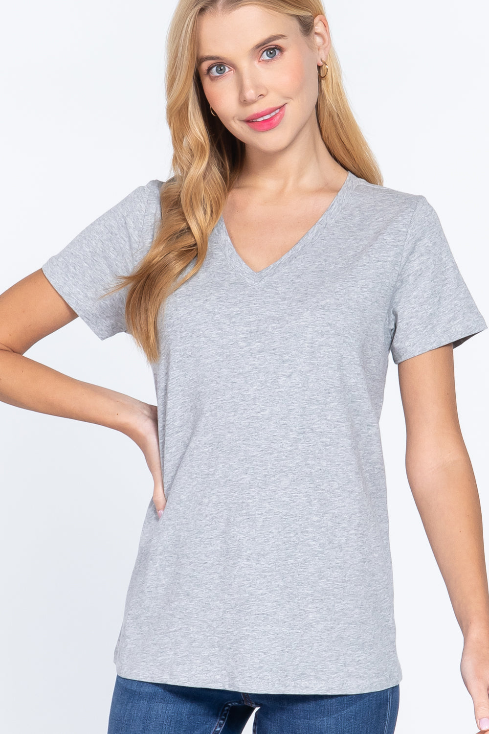 Short Sleeve V-neck Boxy Tee - Dignitestore